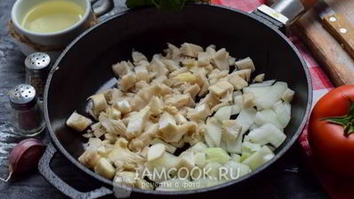 картофельная запеканка с фаршем и грибами