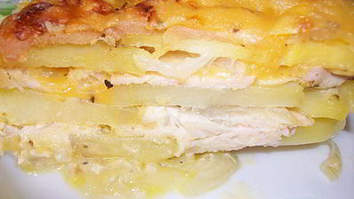 картофельная запеканка с курицей и сыром