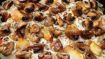 соте-запеканка из овощей с грибами