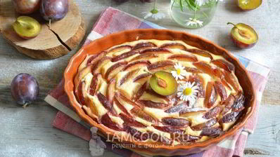 творожная запеканка со сливами