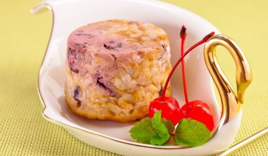 Рецепт творожно-рисовых запеканки с вишней