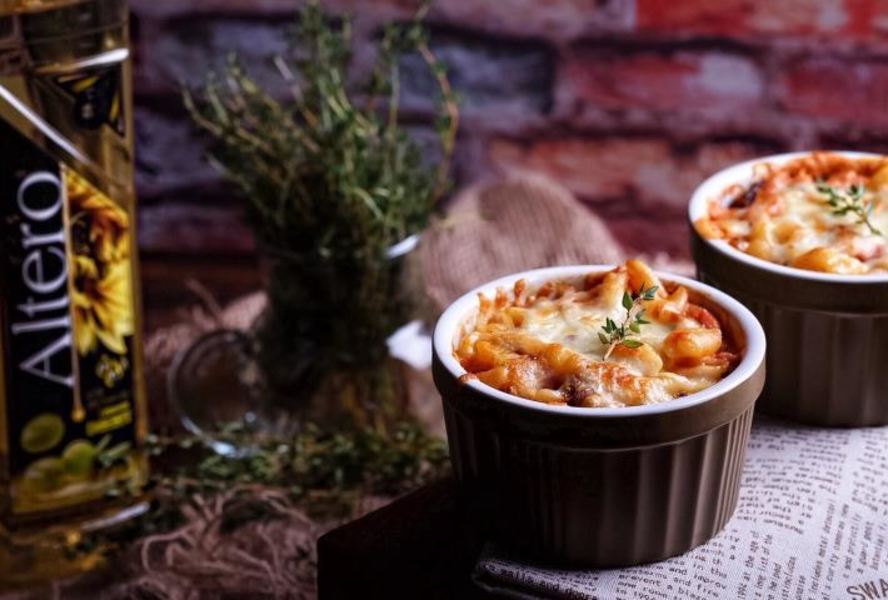 Запеканка из пасты с овощами и ветчиной