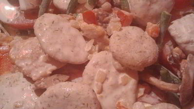 запеканка с мясом под овощами в сливках