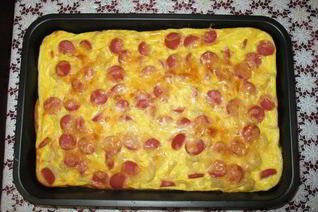 Запеканка с сосисками