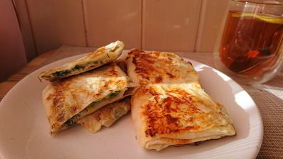 жареные конвертики с сыром