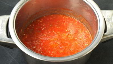 аджика из помидоров и яблок