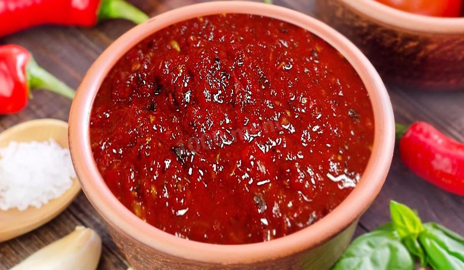 Рецепт аджики из слив острая