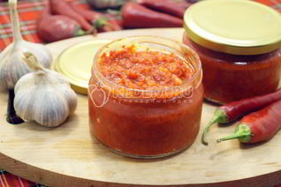 Аджика острая на зиму