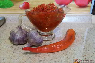 Аджика Остринка