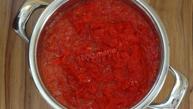 аджика с яблоками и помидорами