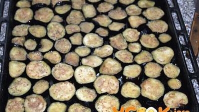 баклажаны в аджике