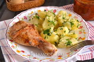 Курица, запеченная с аджикой