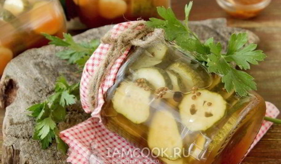 Рецепт огурцов в аджике на зиму