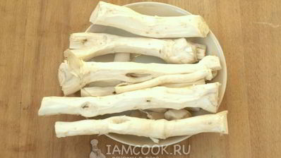 сырая аджика с хреном