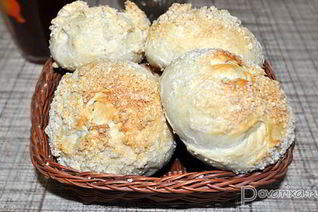 Булочки с джемом и штрейзелем