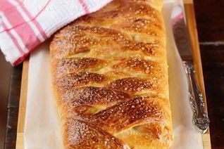 Датская коса с джемом