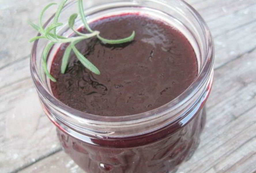 Джем из ежевики с розмарином