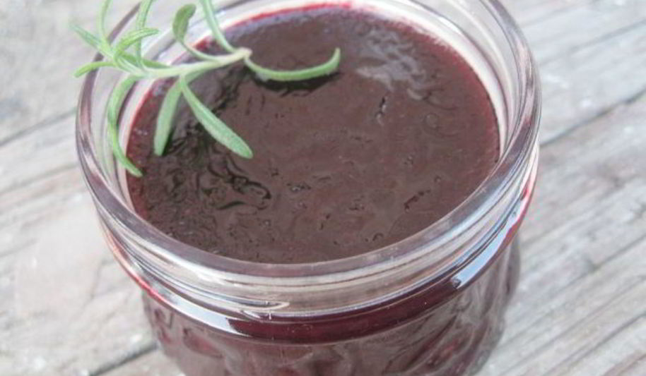 Рецепт джема из ежевики с розмарином