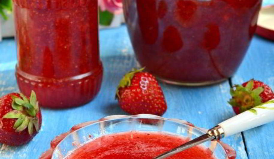 Рецепт клубничного джема без варки на зиму