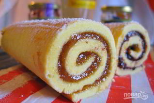Рулет с джемом
