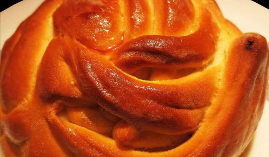 Рецепт слоеных булочек с малиновым джемом