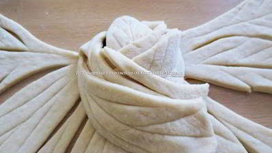 слоеные булочки с малиновым джемом