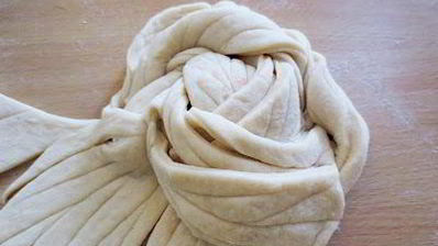 слоеные булочки с малиновым джемом