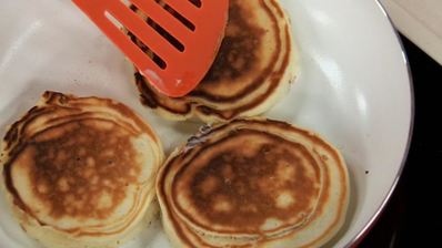 сметанные пампушки с джемом