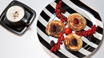 сметанные пампушки с джемом