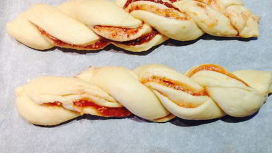 творожная коса с джемом