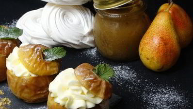 запеченные яблоки с джемом из пряной груши