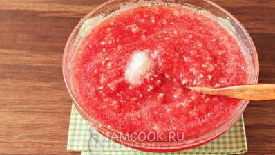 хренодер с помидорами на зиму