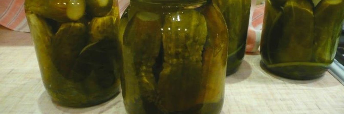 Кисло-сладкие огурцы в банках без уксуса