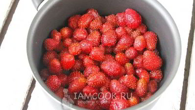 клубничное желе на зиму