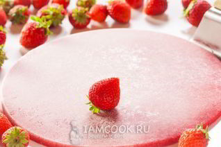 Клубничное компоте для торта