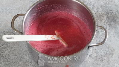 клубничное компоте для торта