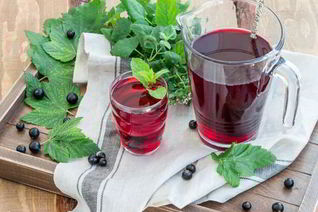 Компот из черной смородины