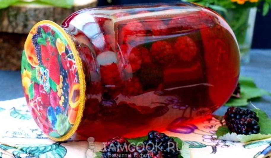 Рецепт компота из ежевики на зиму