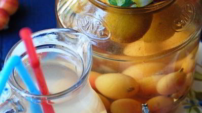 компот из ранеток и слив на зиму