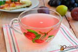 Компот из слив и винограда