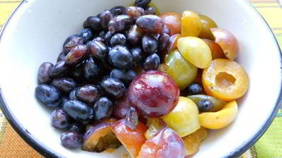 компот из слив и винограда