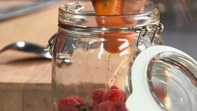 компот из земляники и малины