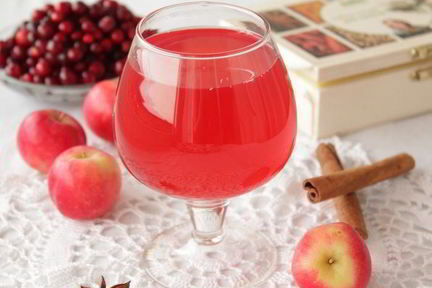 Компот клюквенно-яблочный пряный