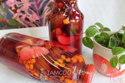 Компот плодово-ягодный на зиму