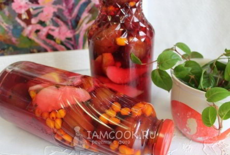 Компот плодово-ягодный на зиму