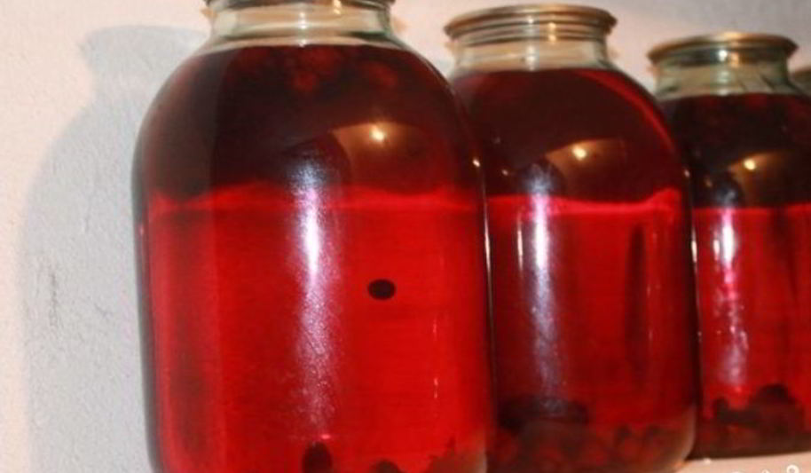 Рецепт смородинового компота на зиму