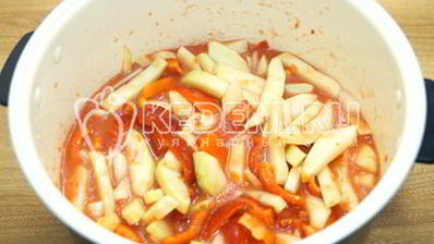 лечо из кабачков в мультиварке