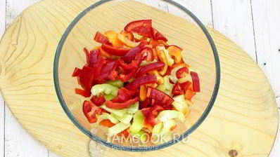 лечо из перца, помидоров и лука