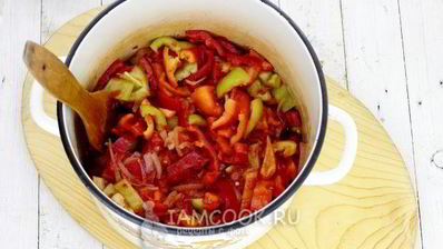 лечо из перца, помидоров и лука