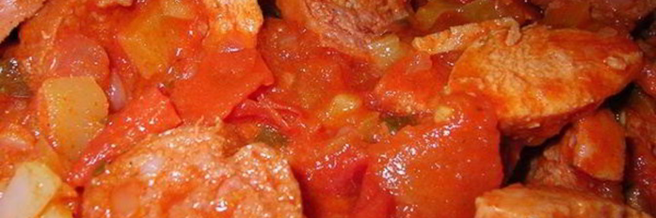 Лечо по-венгерски с копченой колбасой